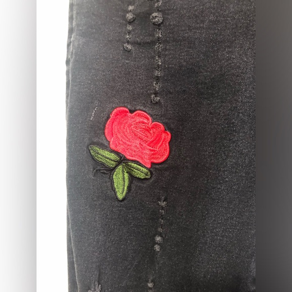 Black and gray men’s jeans with roses size 30. - Picture 2 of 10